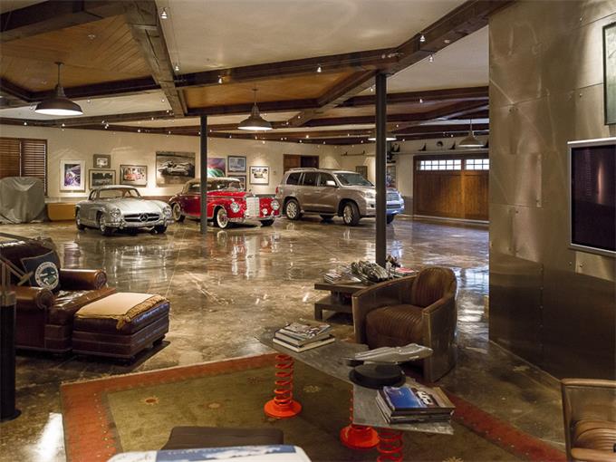 Calling All Car Collector’s Luxury Garages Sotheby´s International