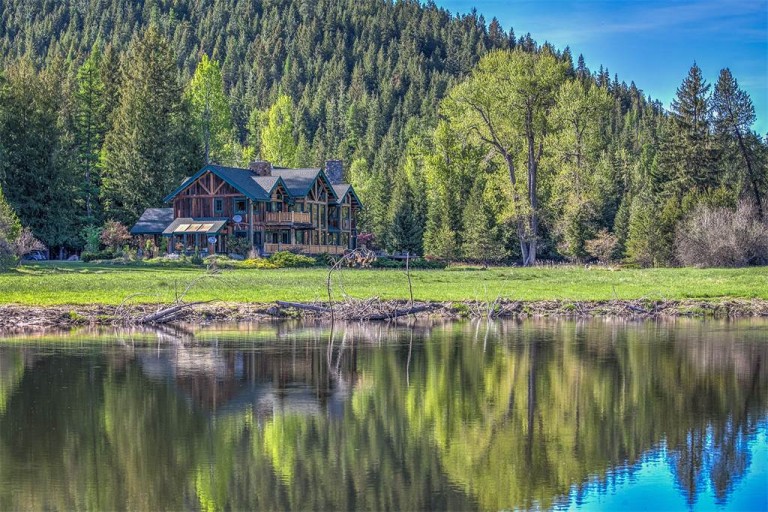 Luxury Living The Thunder Mountain Wildlife Estate Sotheby´s