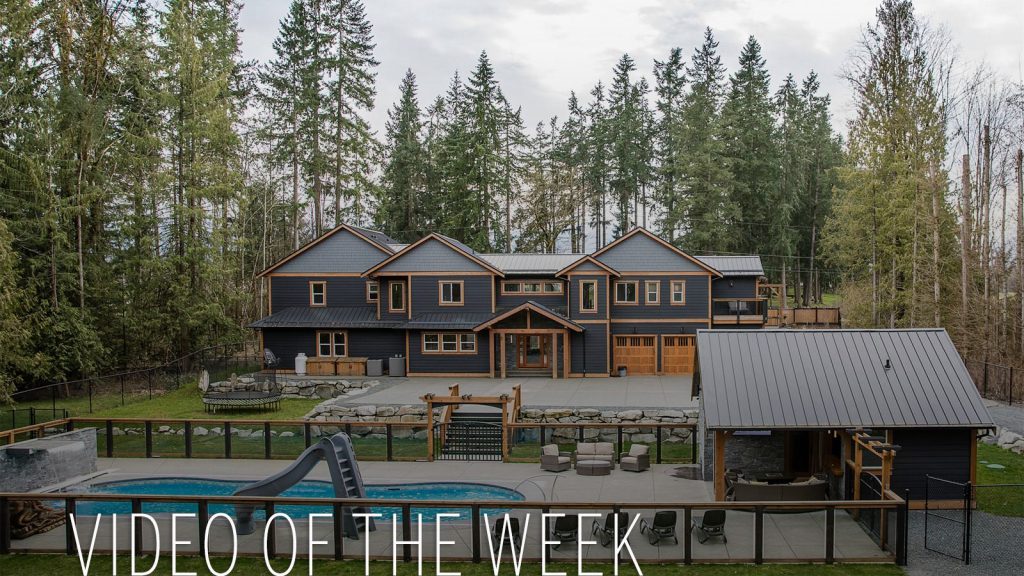 Video of the Week: Striking Home in Courtenay, British Columbia