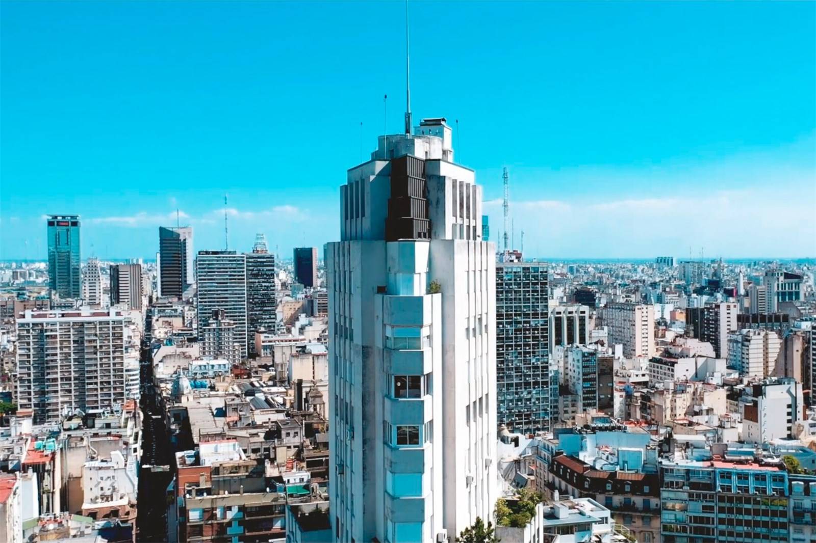 Video of the Week Renowned Apartment in Buenos Aires, Argentina