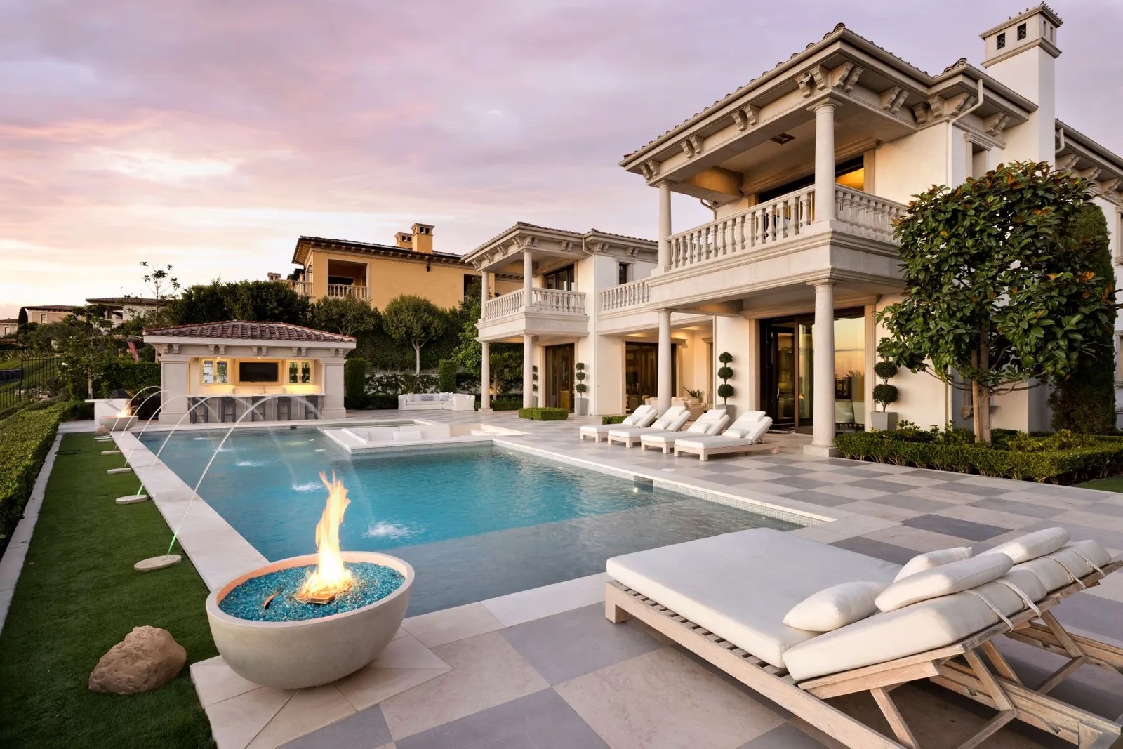 New & Notable Luxury Homes For Sale Over 16m October 2021 Sotheby´s International Realty Blog