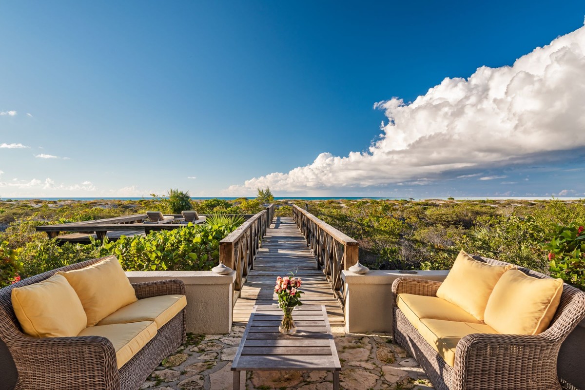 Open House Inside a Property With a Private Runway Sotheby´s