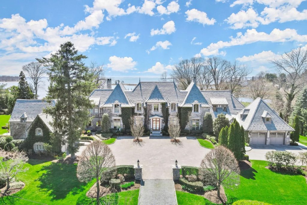 Inside a French NormanInspired Manor in Connecticut Sotheby´s