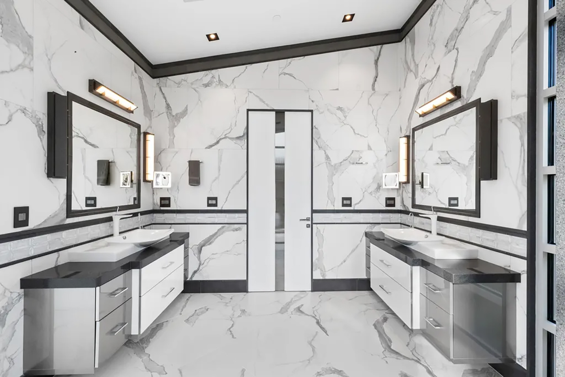 Tile Trends: 4 Homes with Unique Tilework – Sotheby´s International Realty Tile Trends: 4 Homes with Unique Tilework – Sotheby´s International Realty