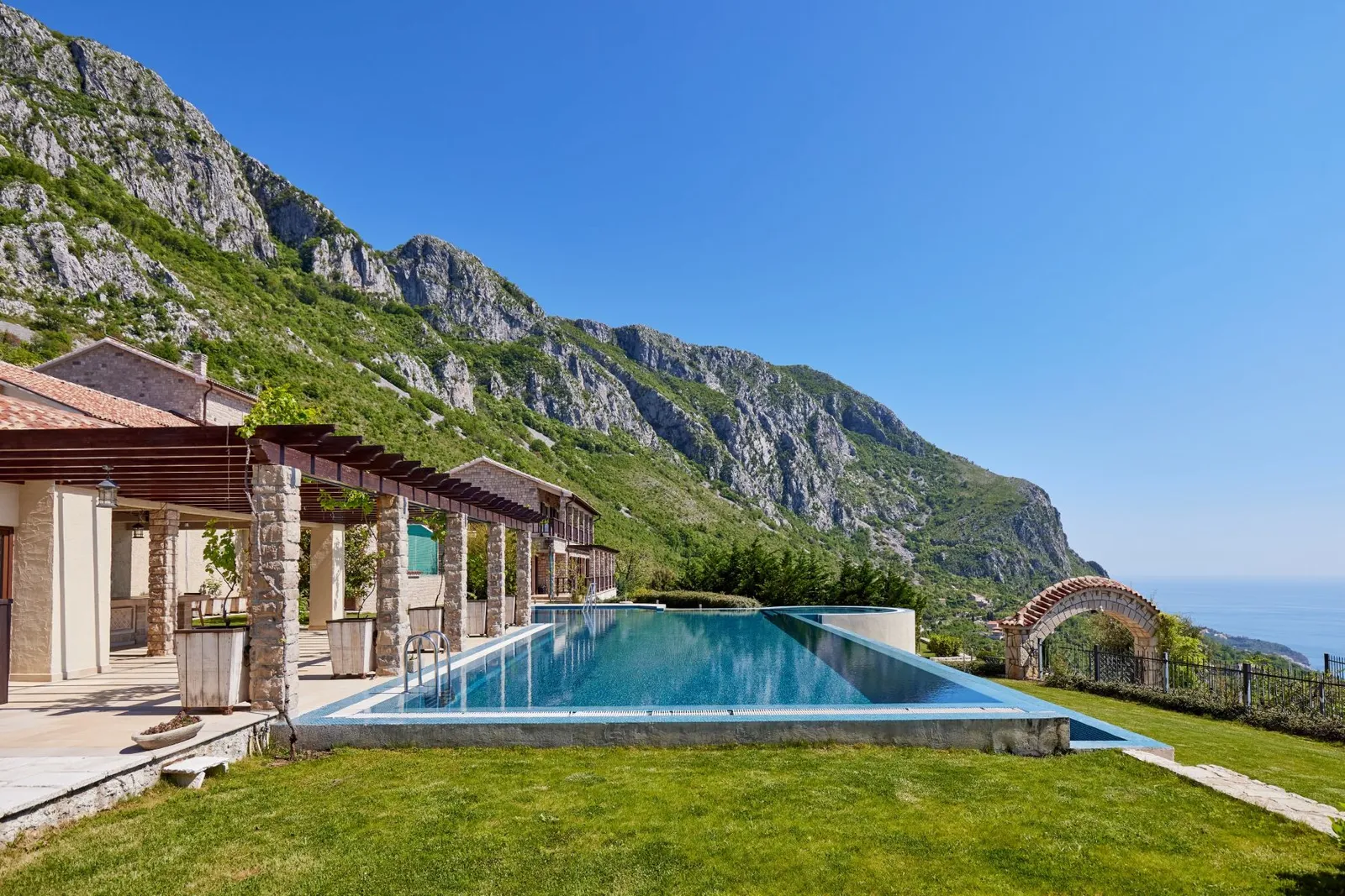 A Look at the Best Secondary Residency Programs for Luxury Real Estate Investors – Sotheby´s International Realty | Blog