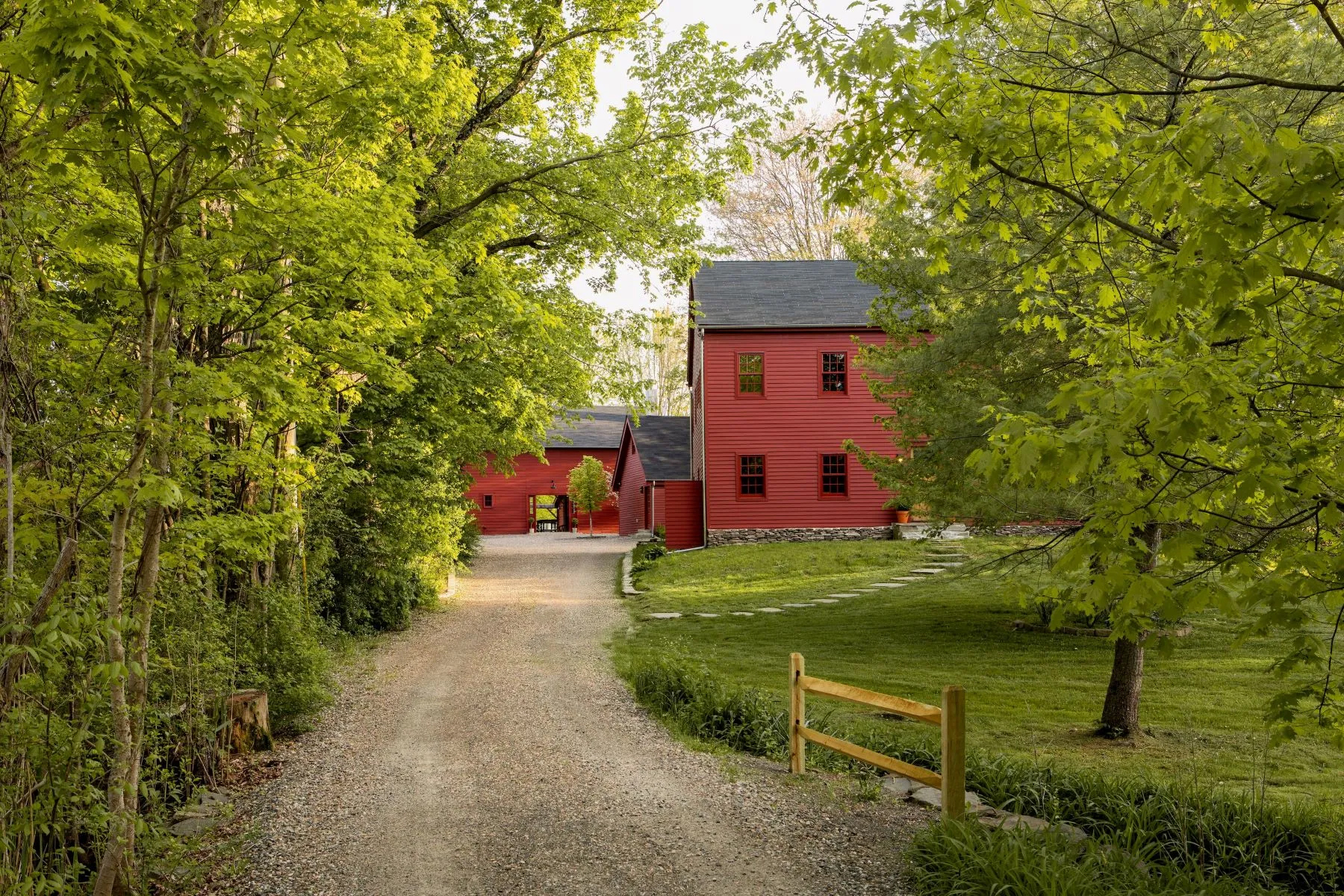 Luxury Lens: Is the U.S. a Buyer’s or Seller’s Market?