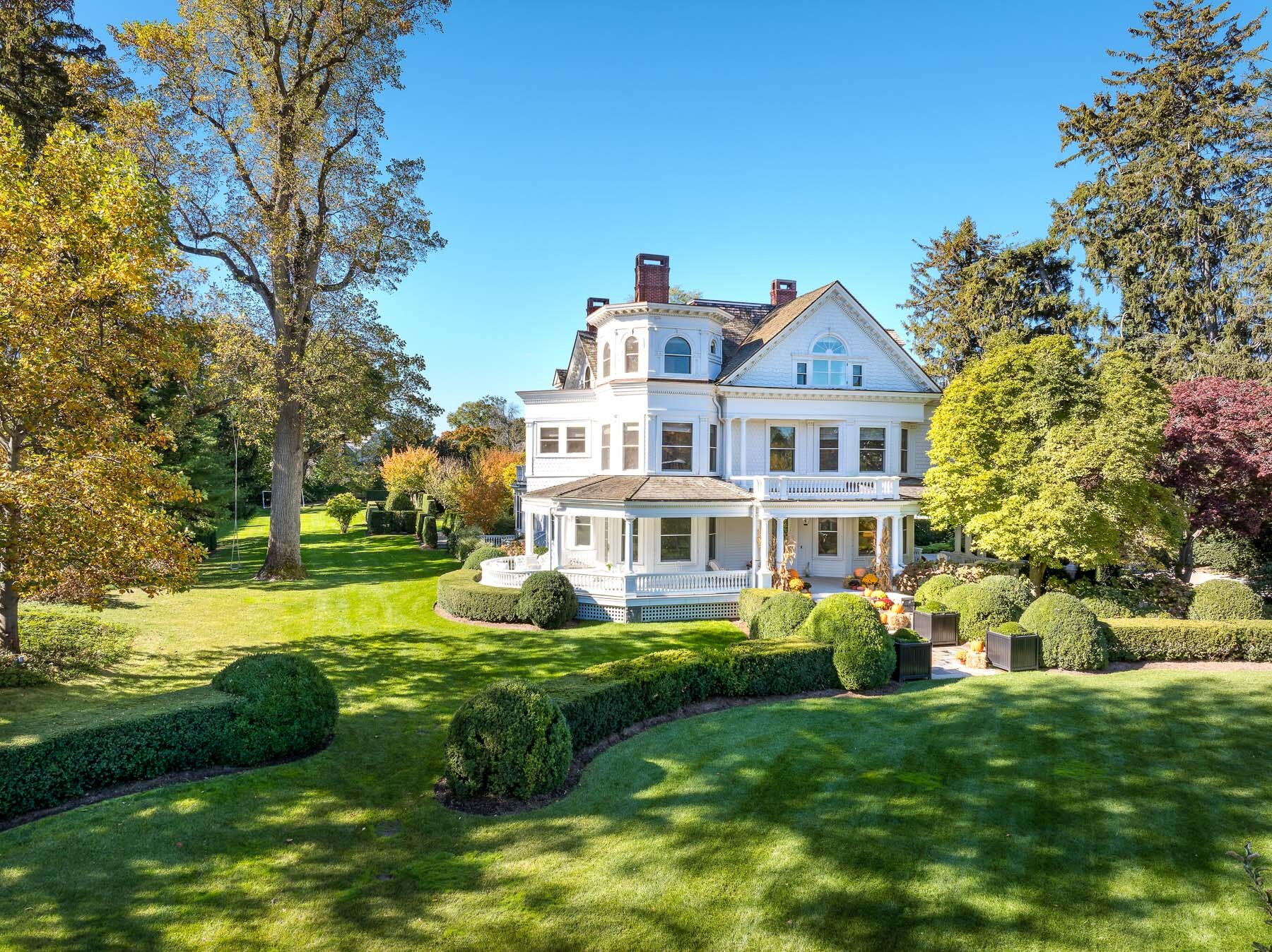 white home with landscaping