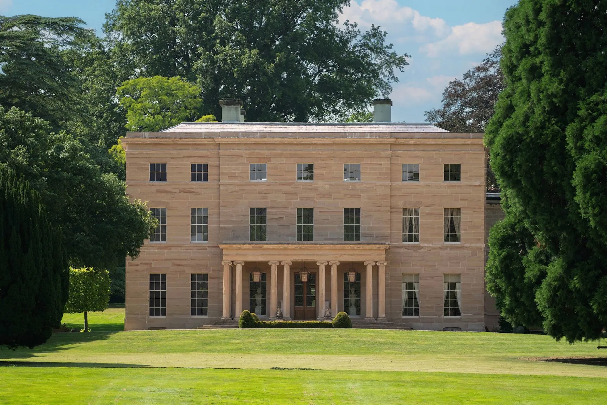 Estate in Worcestershire, England