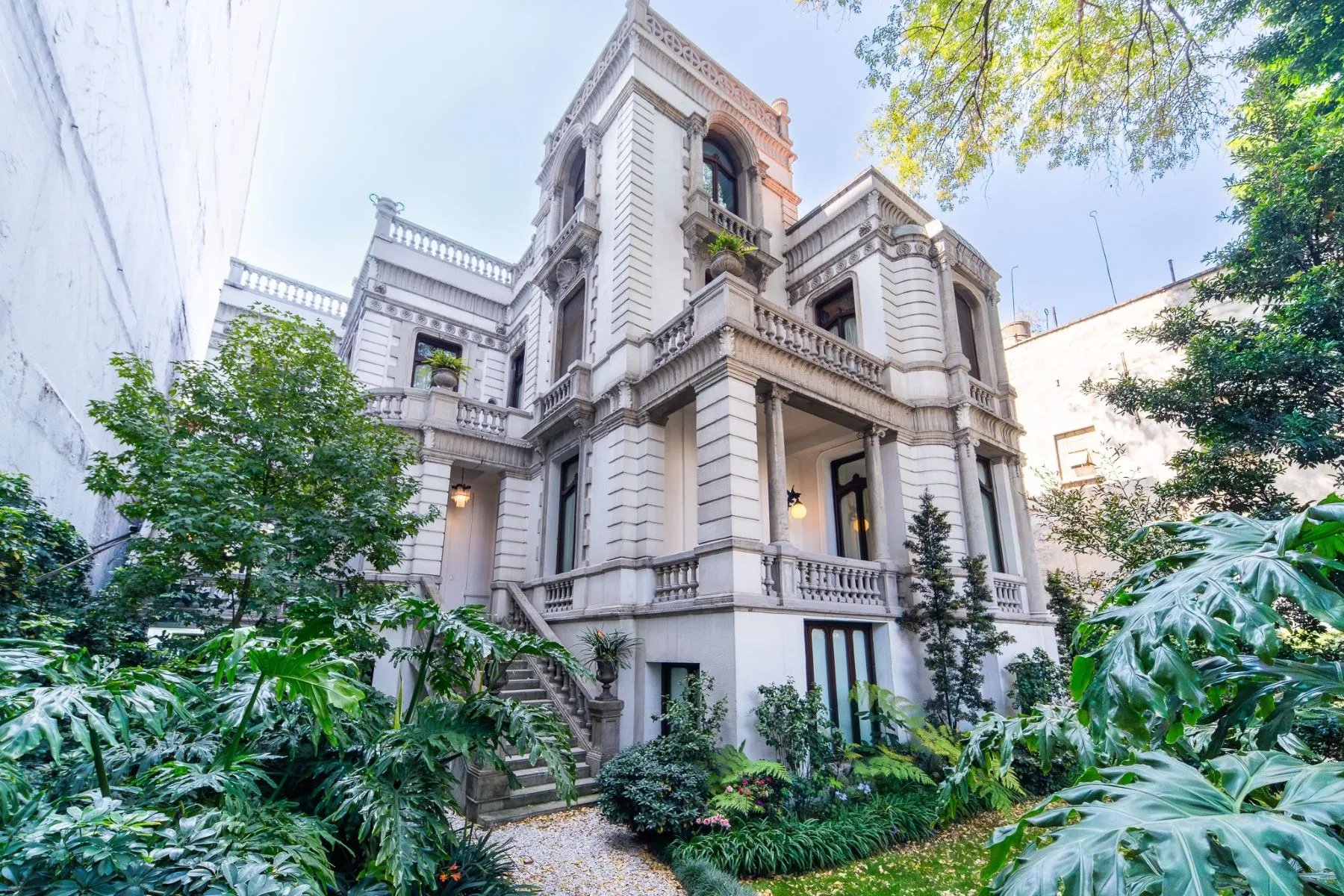 Estate in Mexico City, Mexico