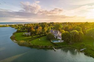 Estate in Southampton, New York