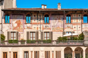 Italian home exterior with frescos