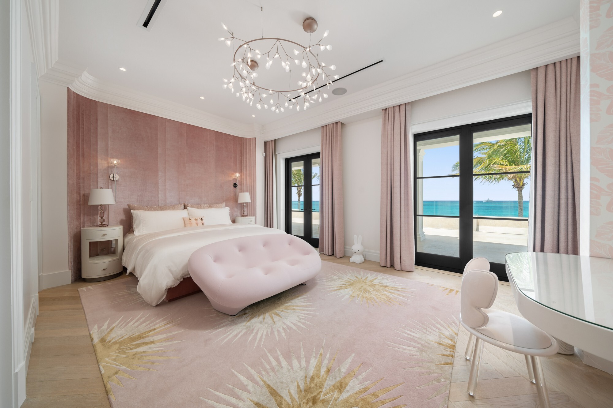 Color Chart: The Joys of a Pink Home