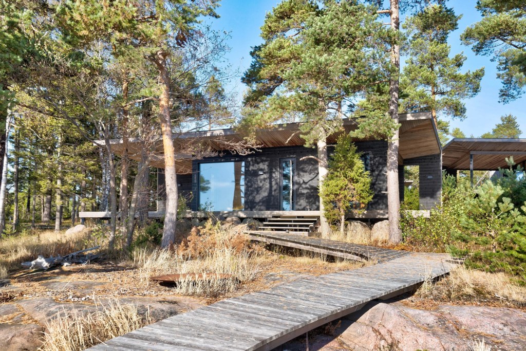 Sauna building in Finland
