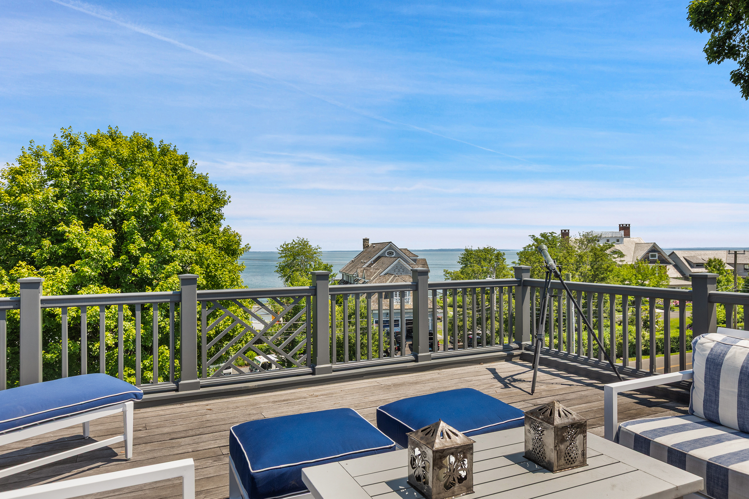 Inside a Glorious Coastal Getaway in Greenwich