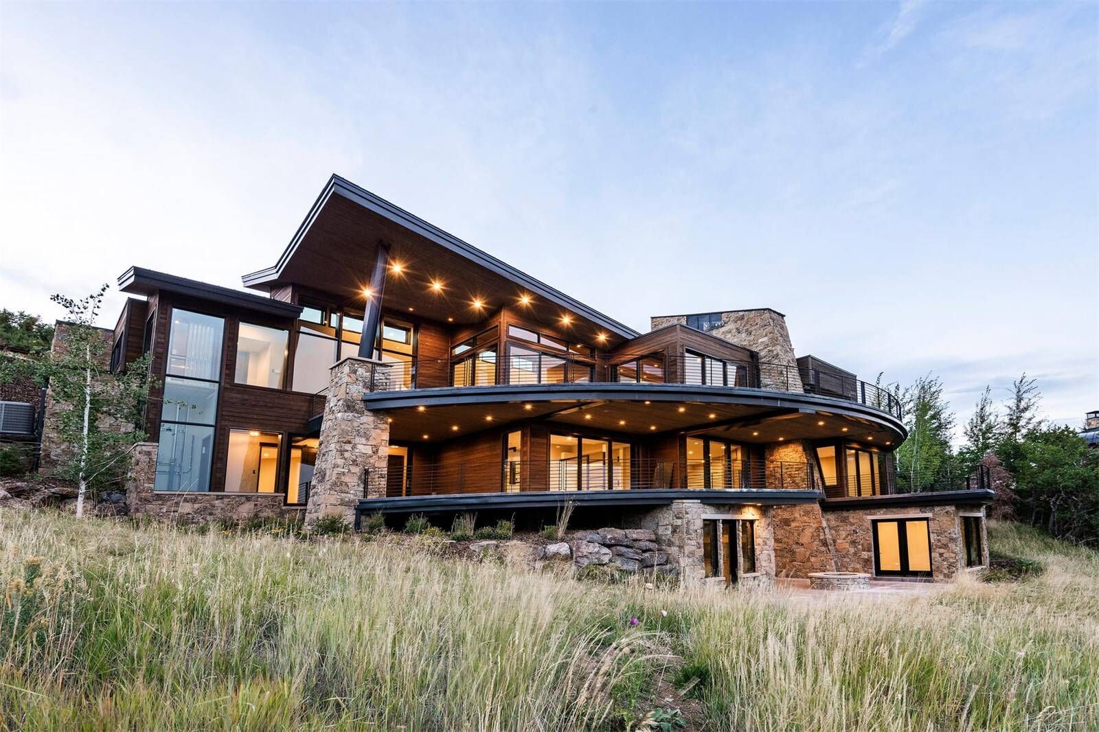 Modern Mountain Style: A look at today’s alpine design trends