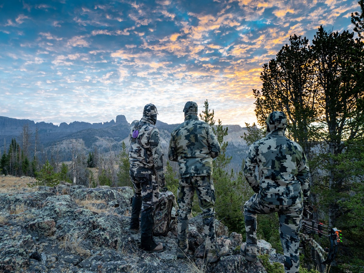ON THE HUNT: EVERYTHING YOU NEED TO KNOW ABOUT HUNTING IN COLORADO